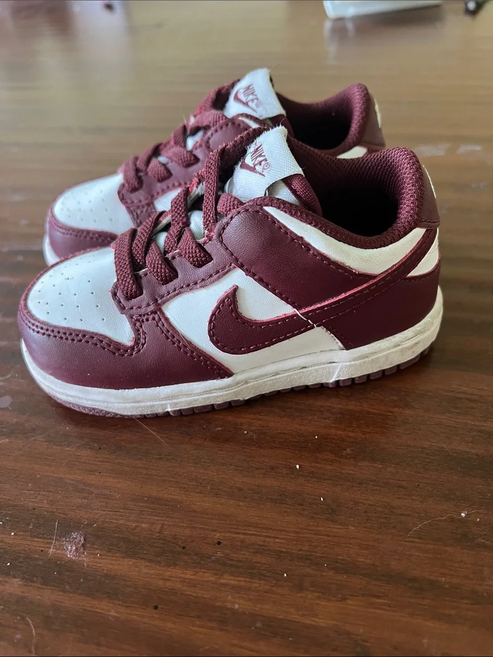Nike Kids Maroon and White Low-Top Sneakers